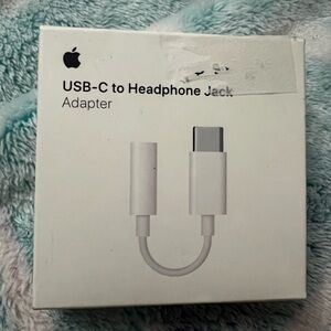 Apple USB-C headphone jack
